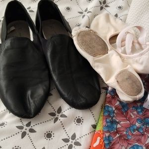 Dance shoes